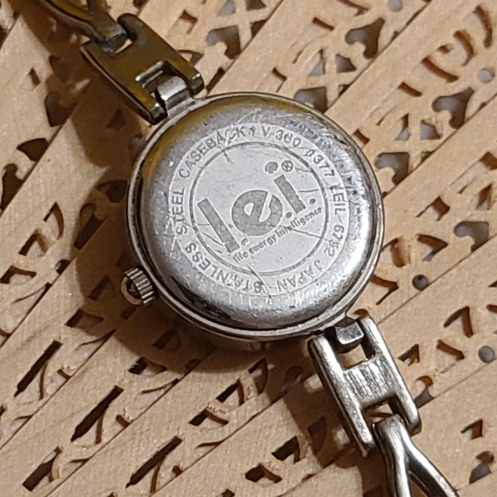 Ladies Watch for sale VINTAGE L.E. Watch - Picture 5 of 10